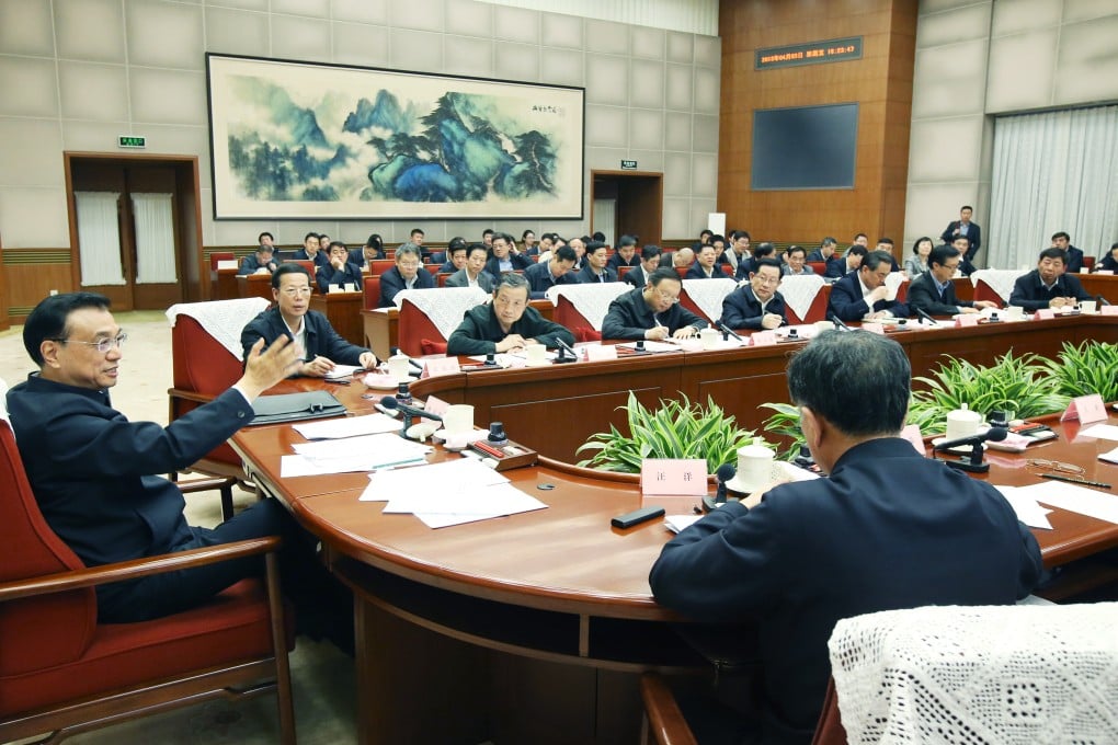 Premier Li Keqiang addresses officials on Friday. Photo: Xinhua