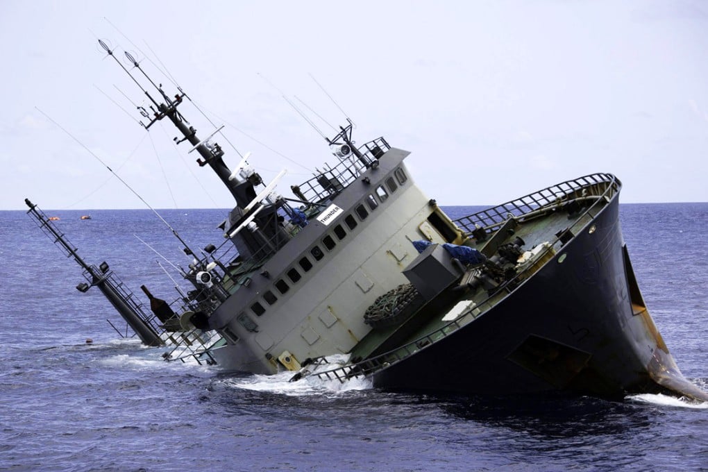 The Thunder continues to take on water. Photos: Simon Ager and Jeff Wirth (Sea Shepherd Global)