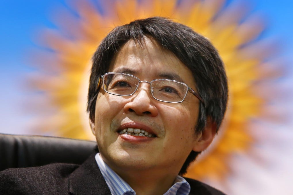 Ex-Ming Pao chief editor Kevin Lau Chun-to calls for greater dialogue between young and old. Photo: Edmond So