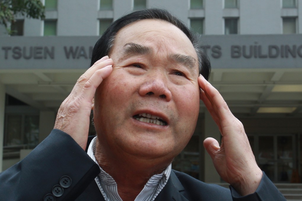 Painter Lee Yuet-fung said he would appeal against his guilty verdict, after being fined for assaulting a flight attendant. Photo: Dickson Lee