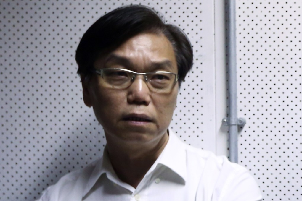 Democratic Party's Nelson Wong Sing-chi made an open appeal for a rethink for vetoing the reform proposal.