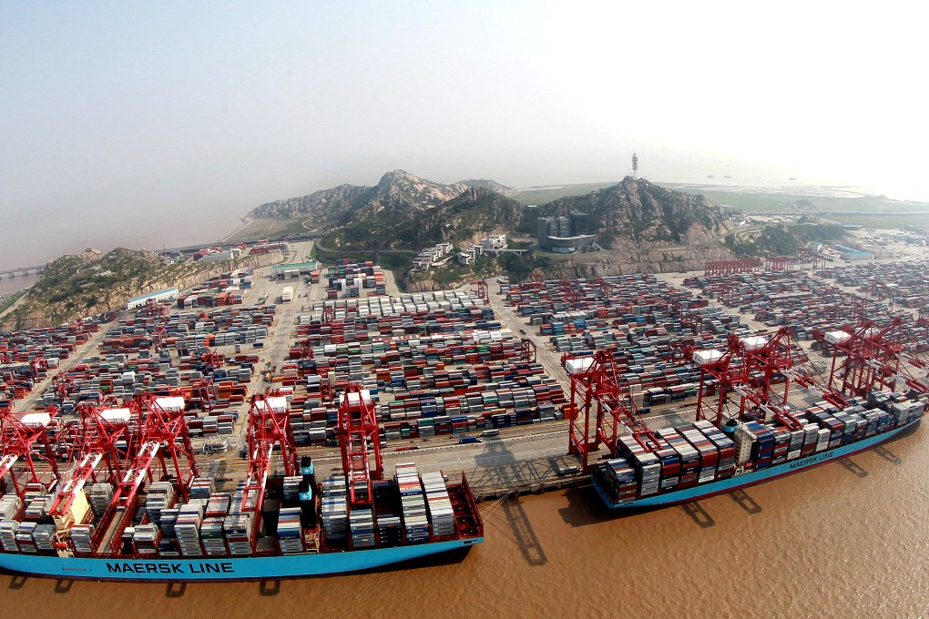 Under new free-trade zone rules, investments by foreign companies will be strictly reviewed if they involve a controlling stake of any business deemed vital to national defence. Photo: Xinhua