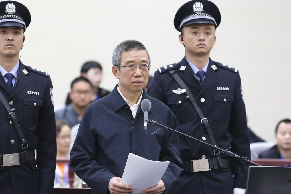 Former Sichuan deputy party chief Li Chuncheng stands trial in Xianning yesterday. Photo: Xinhua