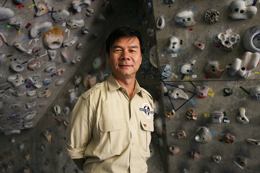 Nepal officials may be hindering Everest rescue efforts, says veteran ...