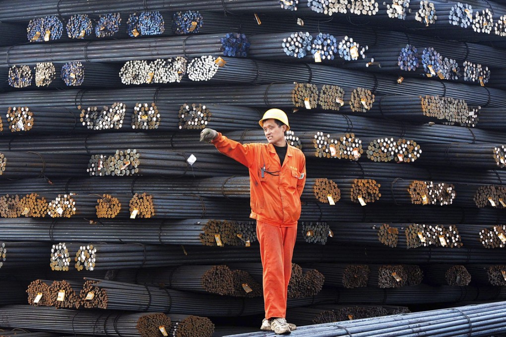 Hebei's steel mills must comply with tough state pollution standards by the end of the year, but with cash scarce and demand weak, firms are struggling to do so. Photo: Reuters
