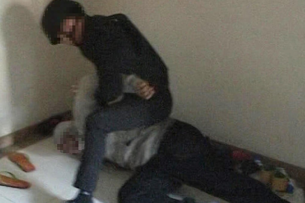 A gang suspect is arrested. Photos: SCMP