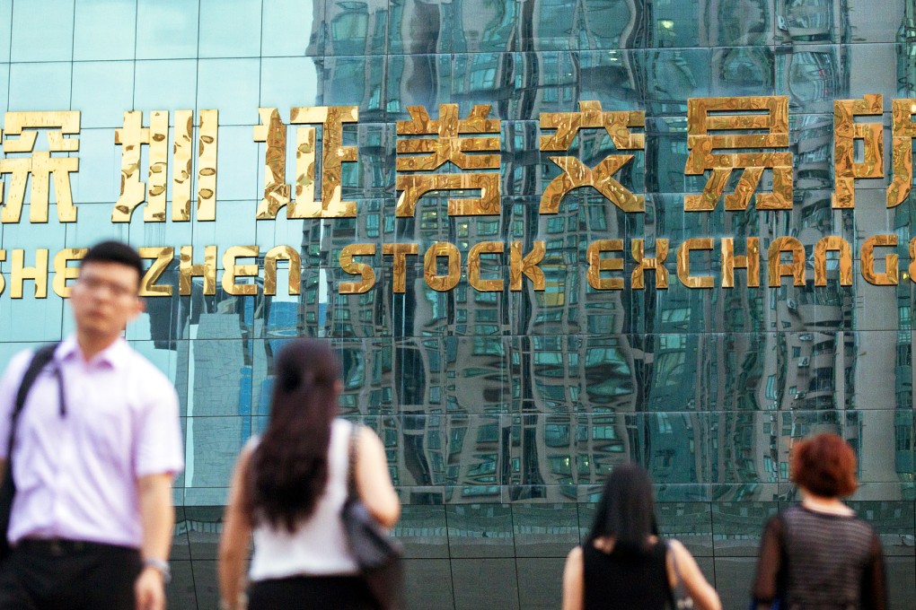 Up to 15.28 million mainland Chinese people are tipped to have investible assets of between 600,000 yuan (HK$760,000) and six million yuan by the end of this year, says a new report. Photo: Bloomberg