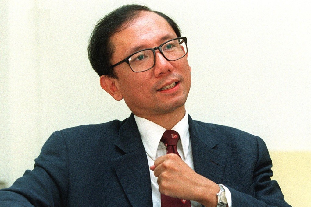 Dr Lo Wing-lok served as medical-sector legislator.