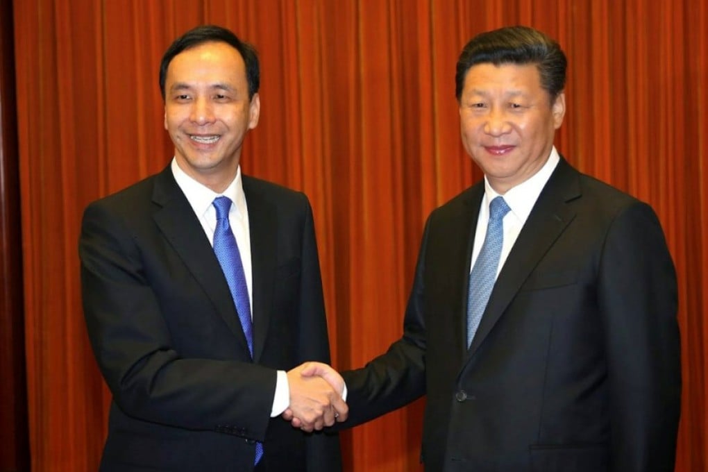 The meeting between Communist Party chief Xi Jinping and Kuomintang chairman Eric Chu Li-luan was keenly watched. Photo: EPA