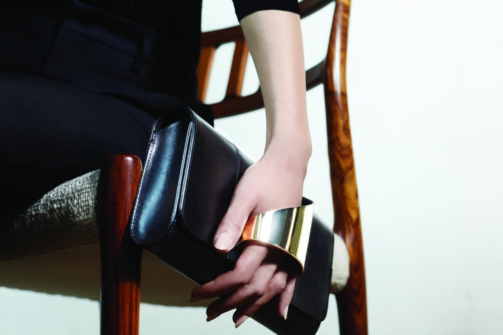 Eiffel glove clutch.