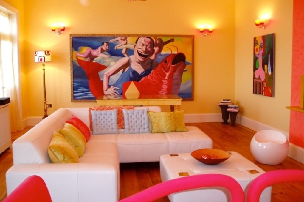 Statement artwork by ACID+ (Anji Connell Interior Design)