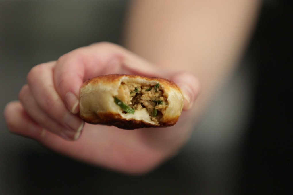 When the buns are pan-fried, the stock turns into a liquid, making the filling juicy.