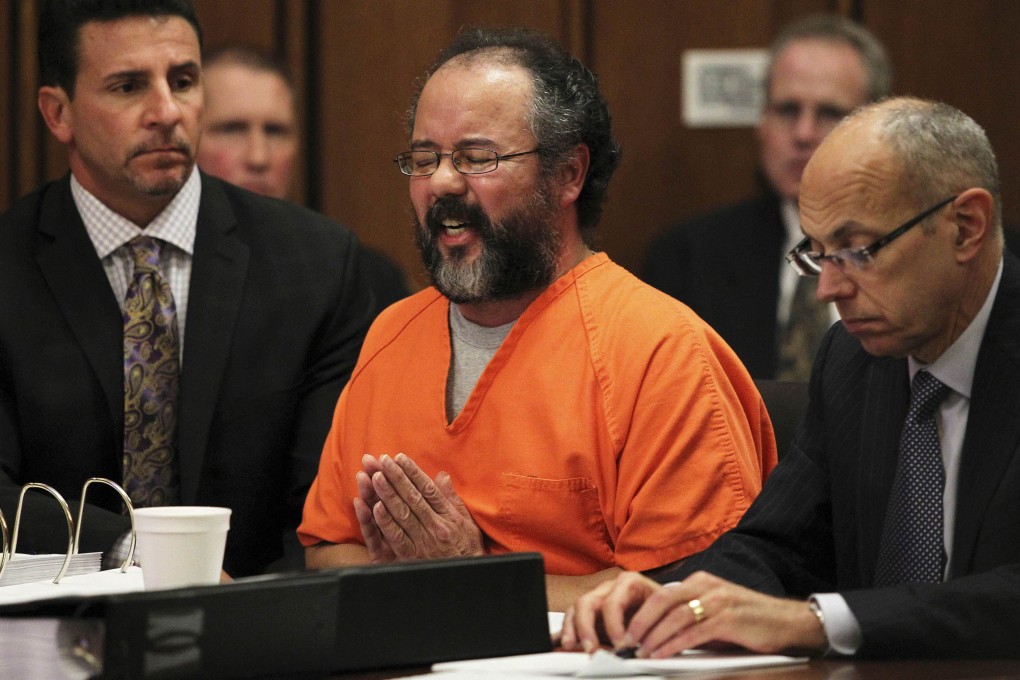 The hostage-taker, Ariel Castro, breaks down in court while talking about the child he fathered with Amanda Berry. Photo: Reuters