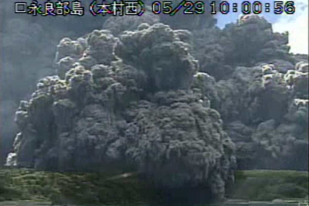 A handout picture released by the Japan Meteorological Agency today shows volcanic ash rising from Mount Shindake. Photo: EPA