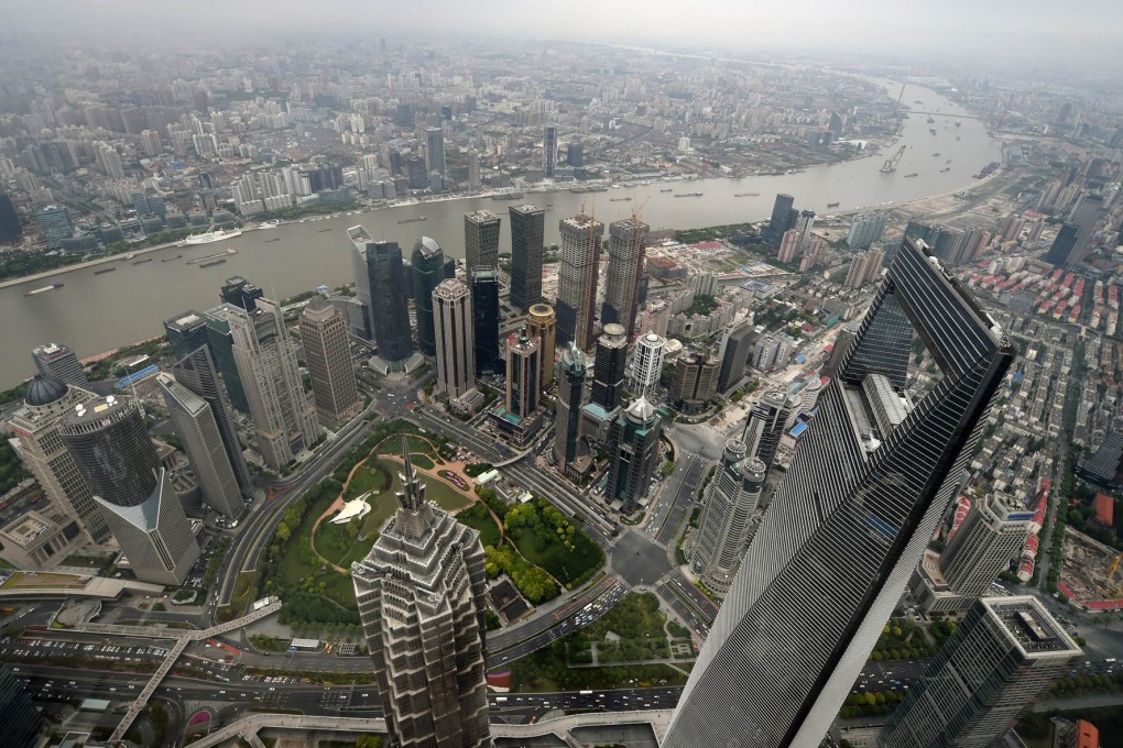 Eight out of 10 mainland Chinese firms last year reported payments delinquency by customers, higher than the Asia average of 70 per cent. Photo: AFP