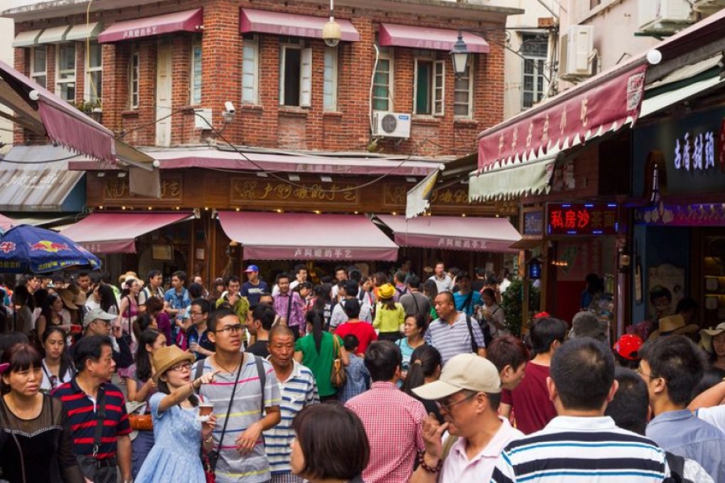 On Gulangyu, the large crowds of tourists and shops catering to them threatened to overwhelm the islet's character. Photo: ImagineChina