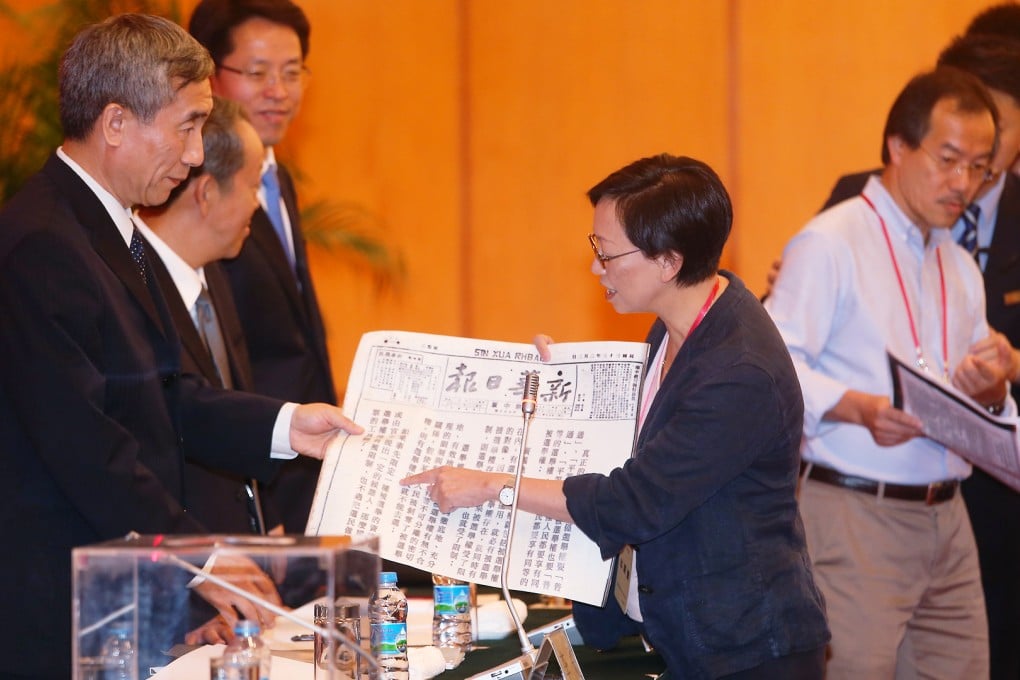 Basic Law Committee chairman Li Fei, HKMAO director Wang Guangya, director of the Liaison Office of the Central People's Government in the HKSAR Zhang Xiaoming, Lawmakers Cyd Ho Sau-lan and Fernando Cheung Chiu-hung attend a meeting to discuss political reform in Shenzhen. Photo: K.Y. Cheng