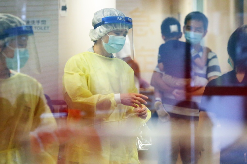 Medical staff in protective outfits as a precautions of potential Middle East respiratory syndrome (MERS) coronavirus outbreak is seen at the Kwong Wah Hospital in Yau Ma Tei. Photo: Sam Tsang