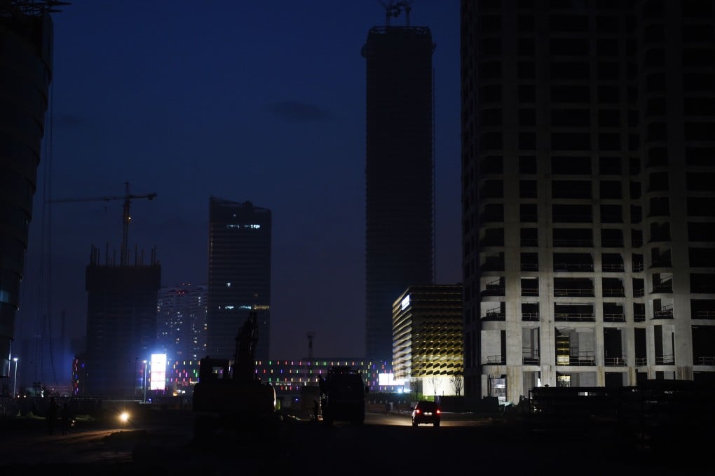 Booming shadow banking growth has pushed China to the outer limits of its ability to keep its economy functioning smoothly. Photo: AFP