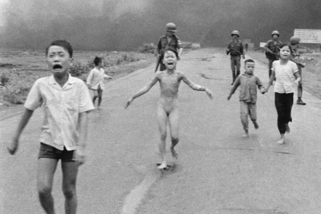 Huynh Cong “Nick” Ut's iconic photo of South Vietnamese forces following behind terrified children, including nine-year-old Kim Phuc, centre, as they run down Route 1 near Trang Bang after an aerial napalm attack. Photo: AP