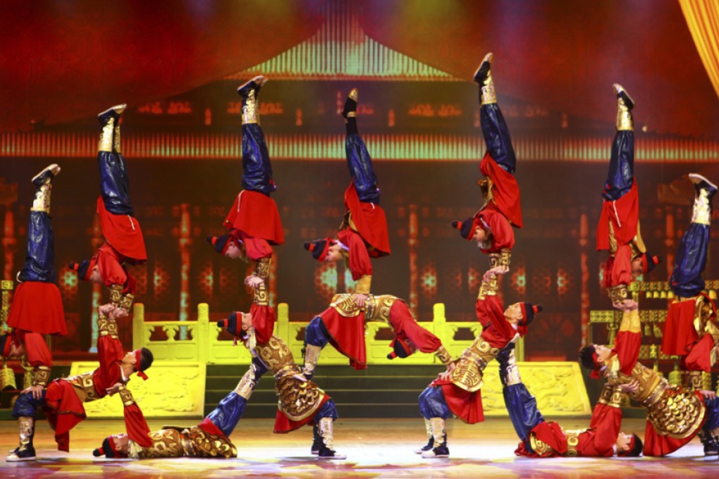 Shaanxi Acrobatic Troupe performs Legend of the Silk Road.