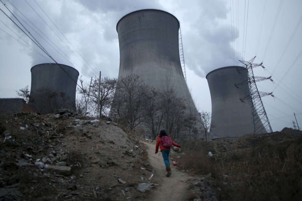 A coal-fired power plant in Shijiazhuang. China has issued a draft law to tax pollution. Photo: Reuters