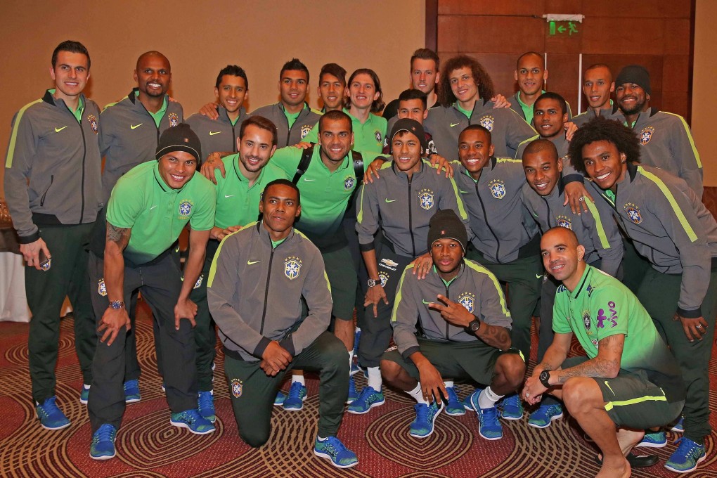 Brazil pose with teammate Neymar before he left the tournament. Photo: EPA