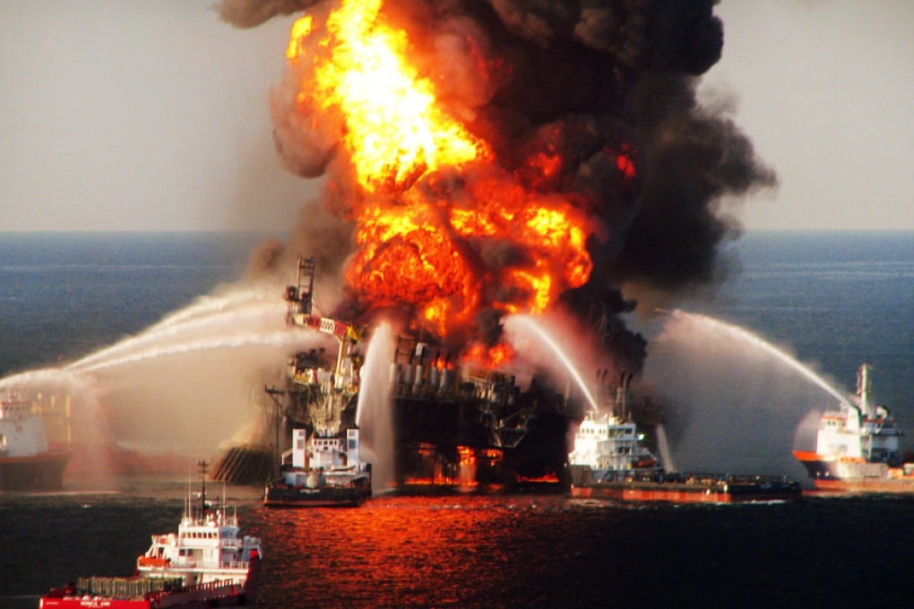 Fire rages aboard the mobile offshore drilling unit Deepwater Horizon in the Gulf of Mexico in 2010. Photo: EPA