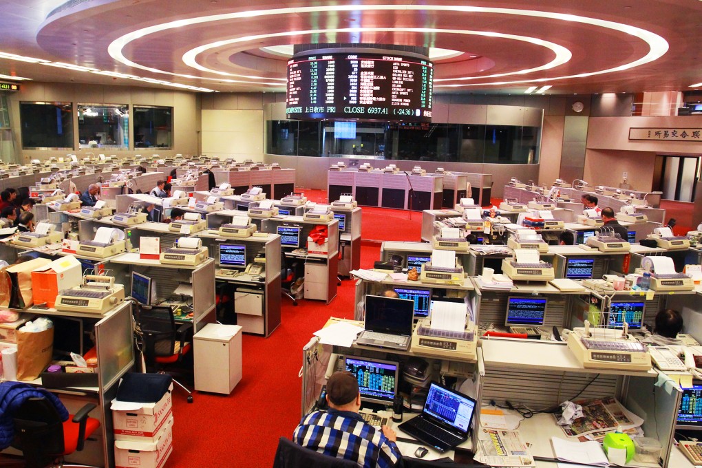 About 40 per cent of the HK$500 billion under the MPF is invested in mixed-asset funds, 39 per cent in equities and the rest in conservative funds, bond funds and money market funds. Photo: Dickson Lee