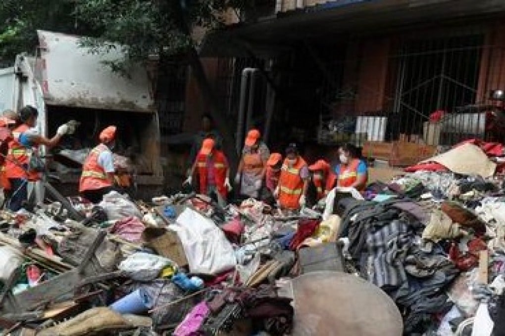 It took sanitation workers 12 hours to sort the rubbish. File Photo