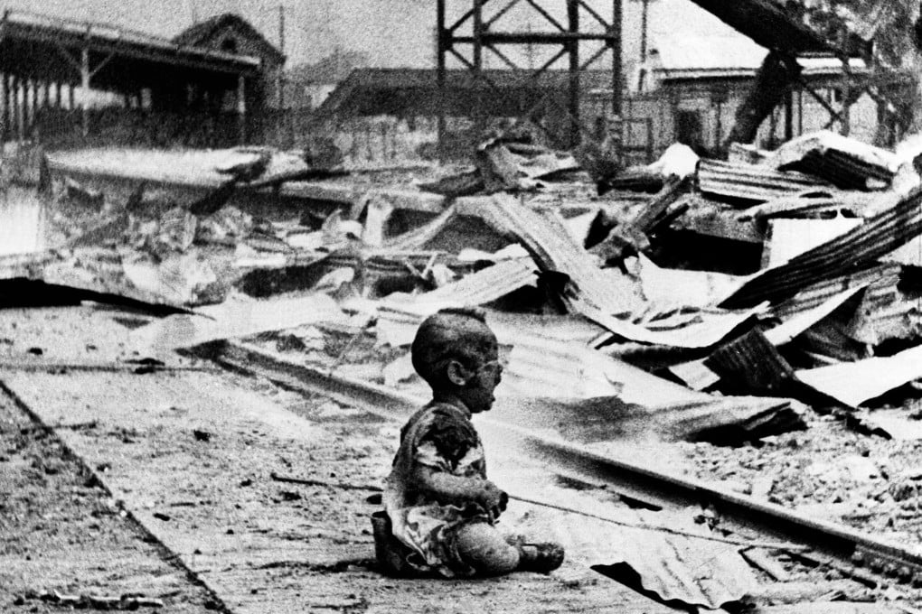 A bloodied child cries in the ruins of Shanghai's South Railway Station after Japanese bombing on August 28, 1937 during the Second Sino-Japanese War. Photo: AP
