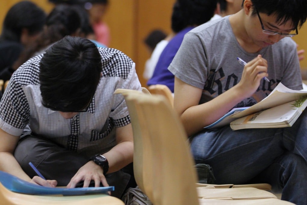 The finding comes from a City University survey of more than 500 pupils that also shows one in five primary school pupils has the condition. Photo: Nora Tam