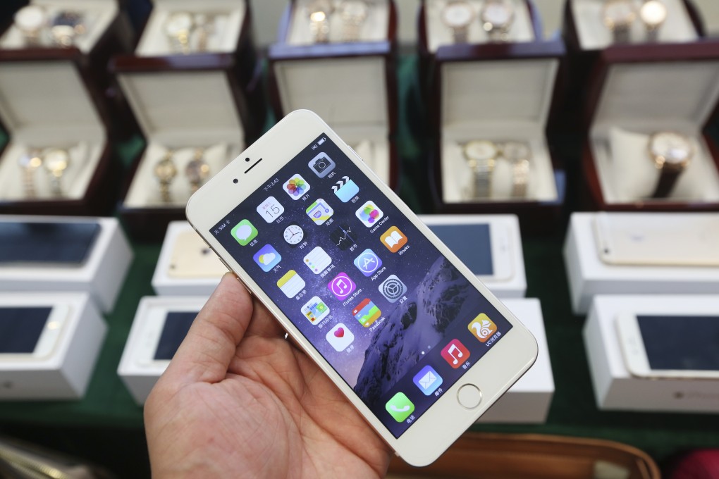 Fake iPhones worth an estimated US$19 million were seized by police in Beijing. Photo: Sam Tsang