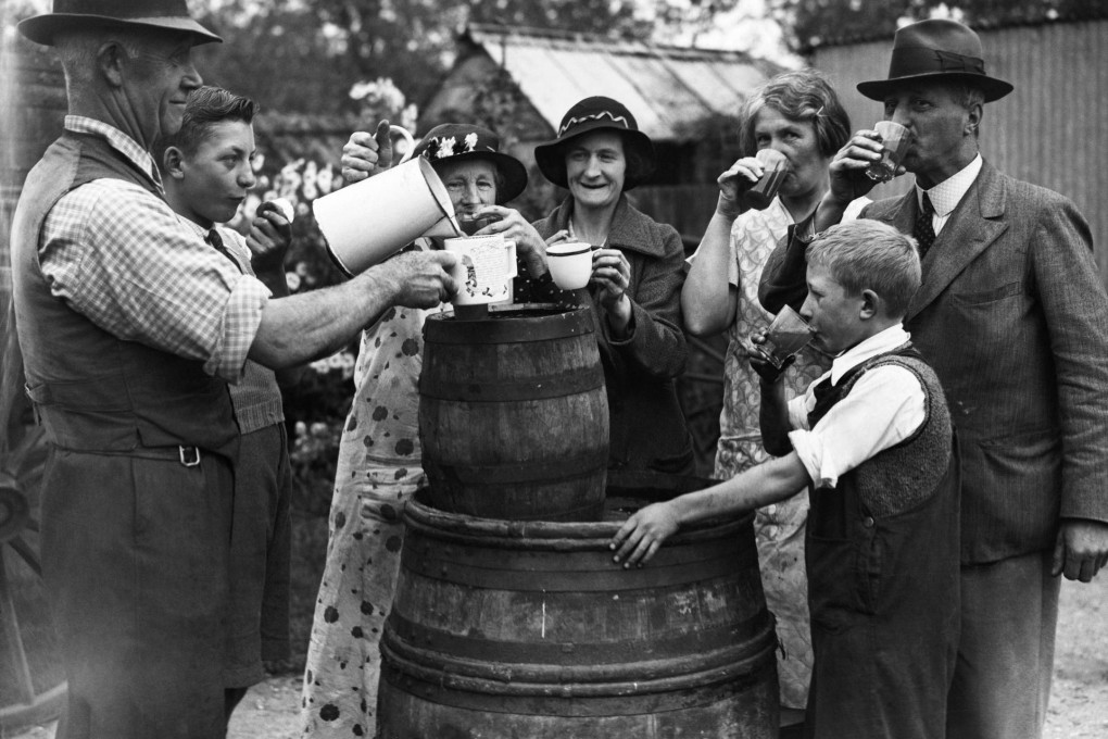 Fans of all ages enjoying cider in England in 1937. Photo: Corbis
