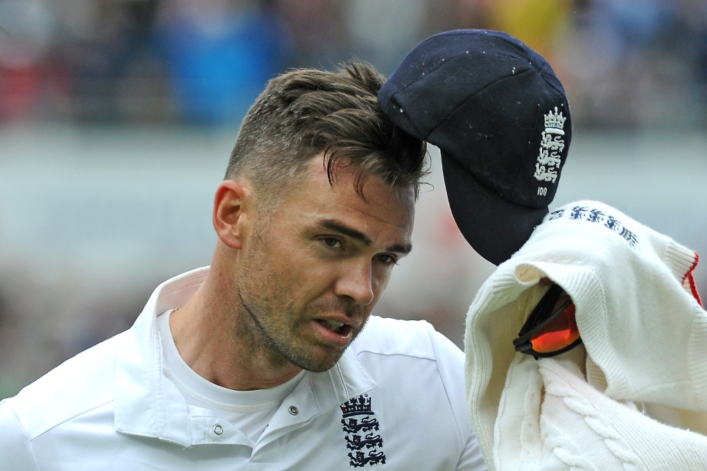 James Anderson acknowledges the applause of the crowd after taking six for 47. Photo: AP