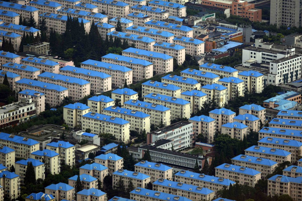 The buzz in the onshore market contrasts to a significant slowdown in offshore bond issue by mainland developers in the first half. Photo: Reuters
