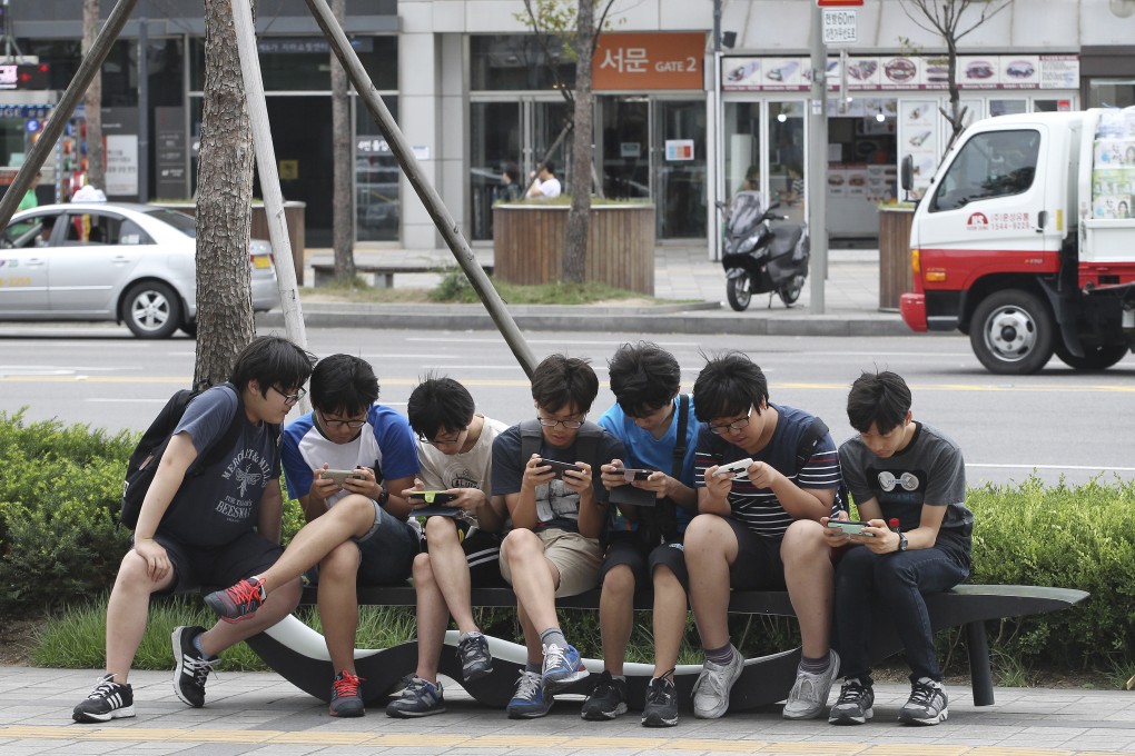 Global mobile gaming revenue is expected to hit US$30.1 billion in 2015. Photo: AP