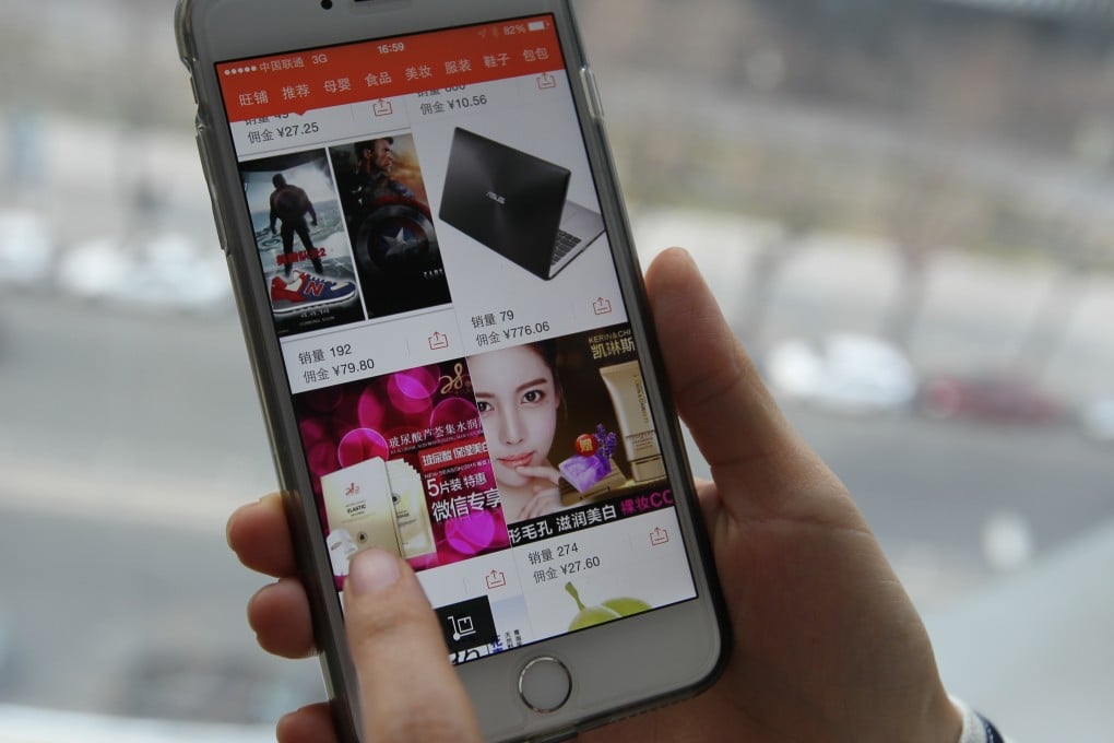 Mobile e-commerce sales will make up 10.9 per cent of retail sales in China next year and 55.5 per cent of online retail shopping. Photo: Simon Song