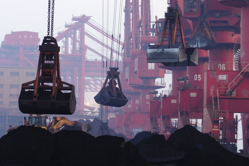 Prices of iron ore have been ping-ponging over the last few months, increasing the chances of trade disputes and defaults. Photo: AP
