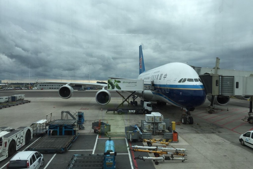Mainland airline stocks fell on Tuesday with China Southern down 18.06 per cent and China Eastern down 16.39 per cent. Photo: Xinhua