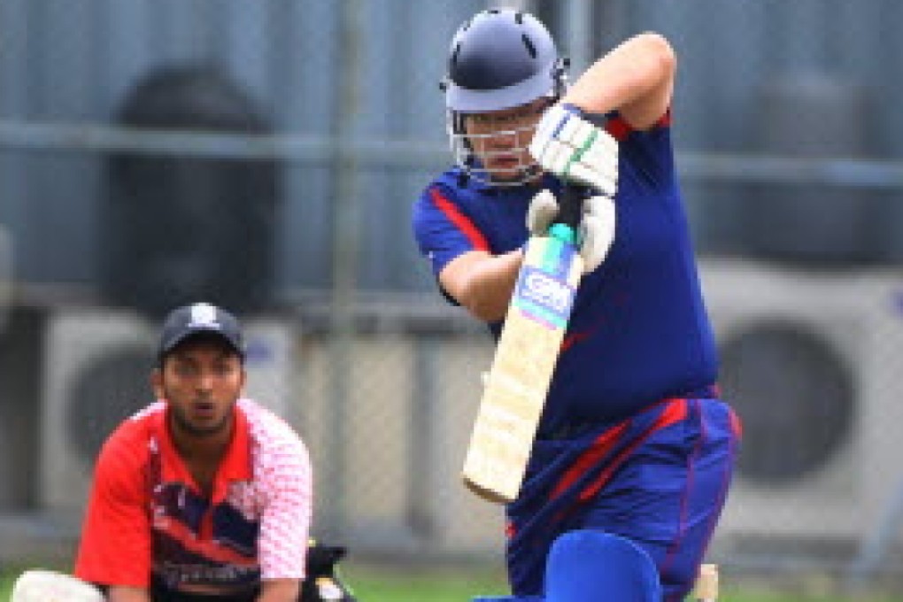 Simon Hung Shing-man, a member of the HKCA Dragons, the first all-Chinese cricket team in action. Photo: Dickson Lee
