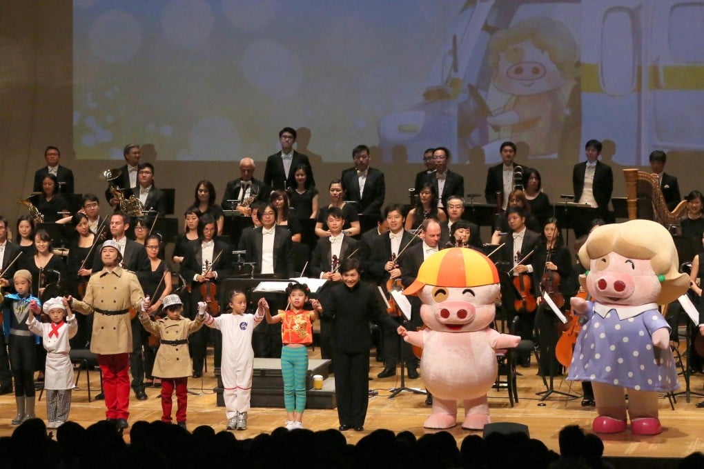 McDull the pig on stage with the Sinfonietta.Photo: SCMP Pictures