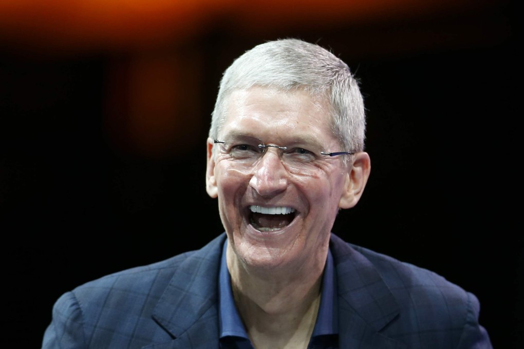 Apple chief executive Tim Cook remains bullish on the Chinese market despite a stock slump. Photo: Reuters