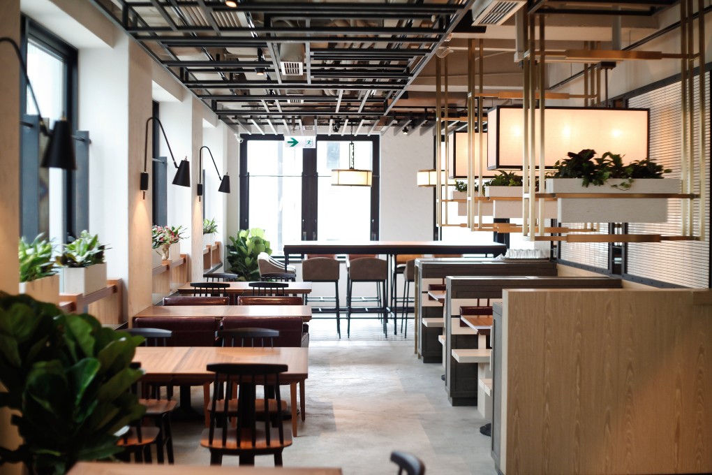 Interior of Momojein