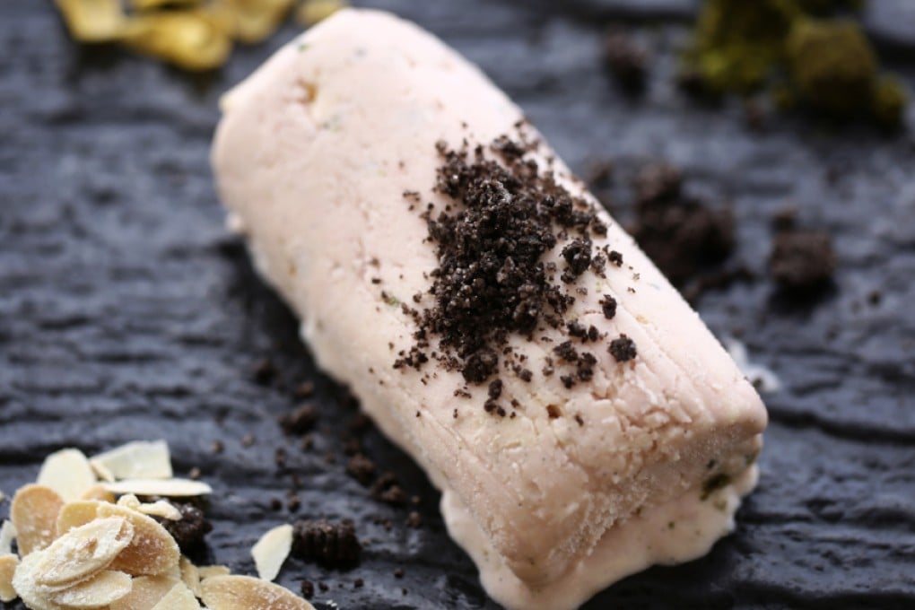 ‘Fried’ ice cream at The Grand Buffet in Wan Chai. Photo: Jonathan Wong