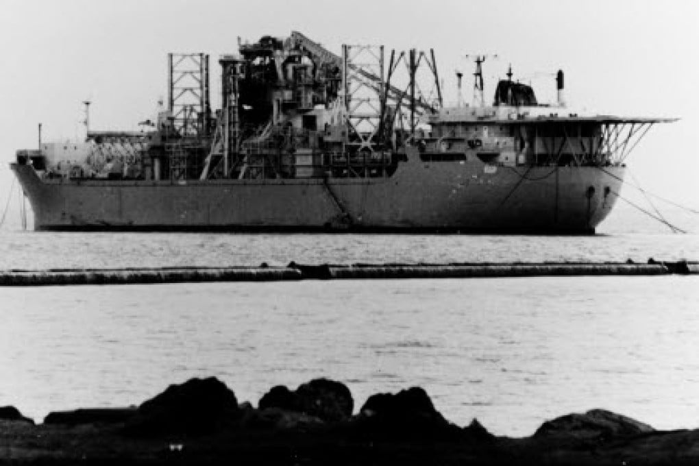 The Glomar Explorer ship anchored in the US Navy's National Defence Reserve Fleet anchored in Suisan Bay, California in 1977. Photo: Reuters