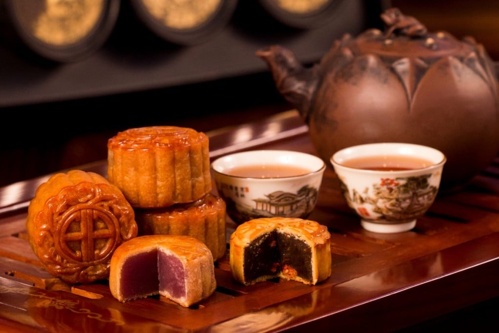 Tieguanyin with cheese and coconut paste mooncake from Hullett House.