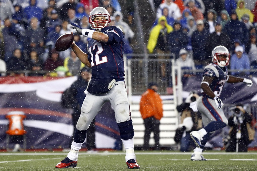 New England Patriots quarterback Tom Brady (12) throws the ball against the Pittsburgh Steelers during the second half at Gillette Stadium. Photo: USA Today Sports