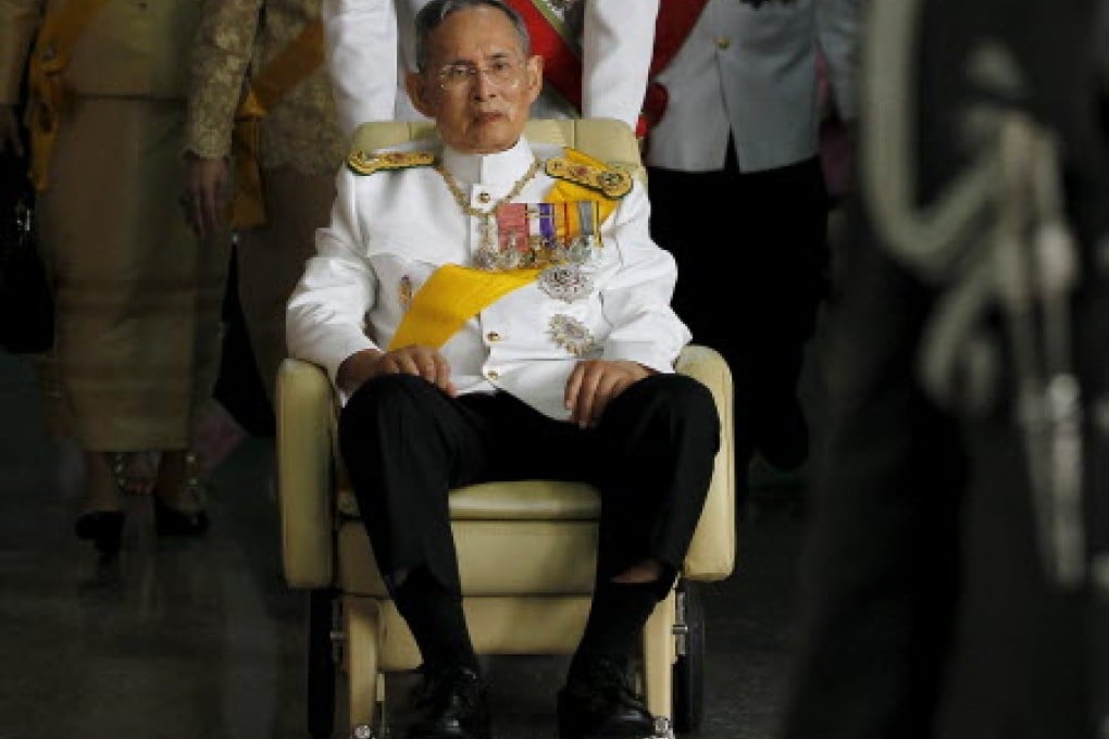 Thailand's King Bhumibol Adulyadej leaving Siriraj Hospital to the Grand Palace in Bangkok in 2011. Photo: Reuters