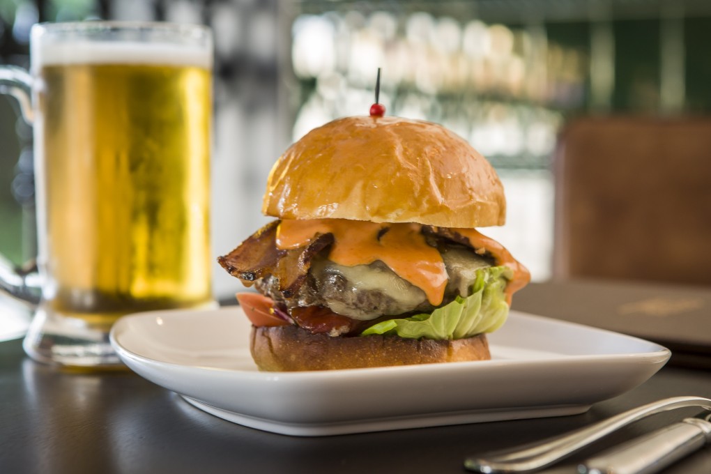 London House serves British pub food such as burgers.
